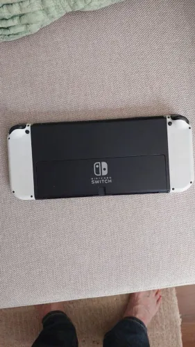 Vendo nintendo switch quase nunca usado