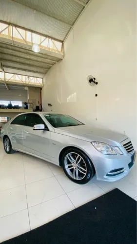 Mercedes E-250 CGI Ano 2012 ( nova )