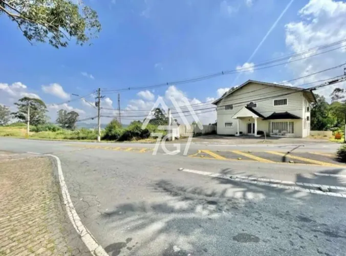 CASA COMERCIAL À VENDA NA GRANJA VIANA