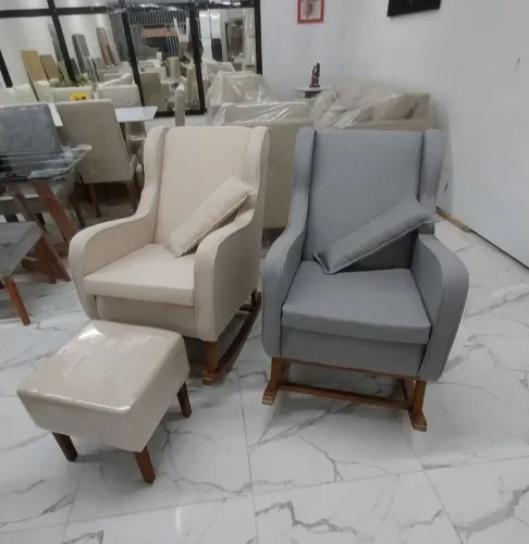 Poltrona de Balanço Amamentação e Puff