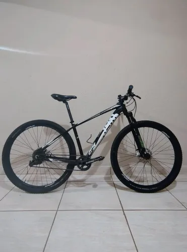 Bicicleta aro 29 MTB TAM 17