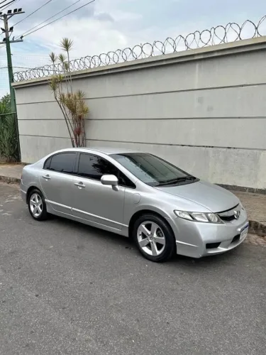 Honda Civic Sedan LXS 1.8/1.8 Flex 16V Aut. 4P 2009