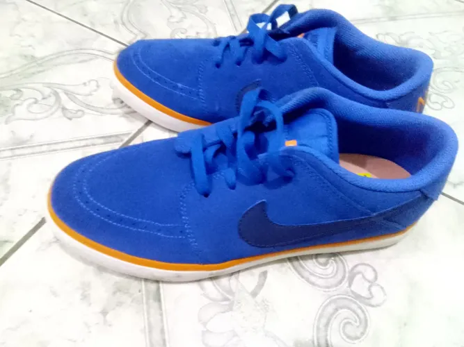 Tênis Nike SB Skate e Casual Azul Royal, Sola Limpa Nunca Usado Tam 40 raridade 
