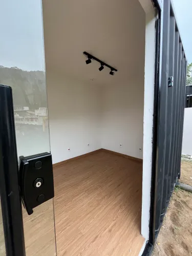 Aluguel / mini mercado condomínio container - entregamos em todo RJ