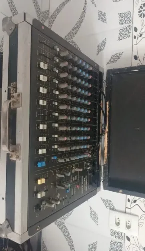 Mesa de som wattsom profissional 12 canais