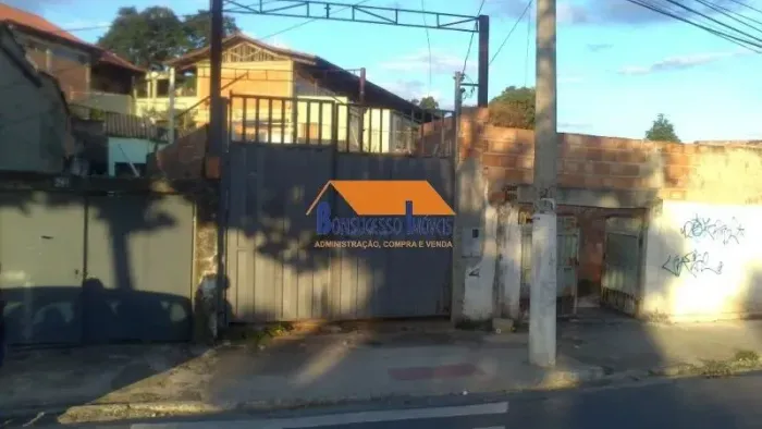 Terreno em Belo Horizonte, no bairro Tupi, à venda.
