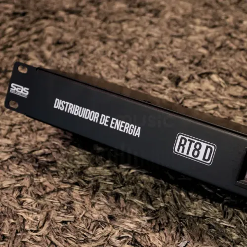 Régua Rack Santo Angelo RT8D Com Display Digital