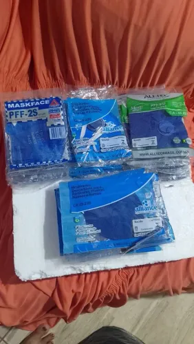 Máscaras de proteção PFF2 e PFF-2S. 1,50 á Unidade