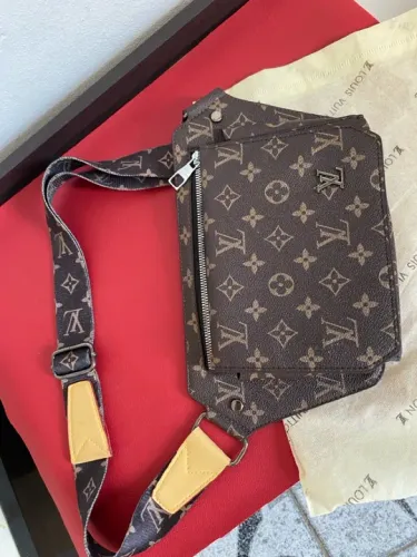 Bolsa bag  Louis Vuitton importada 