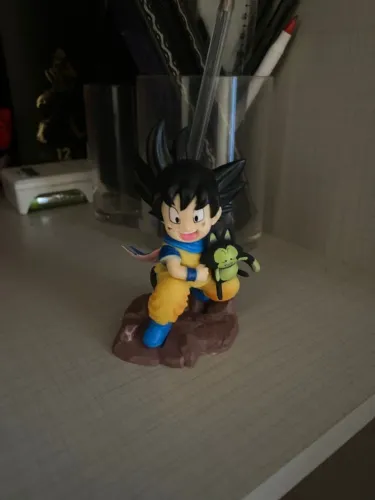 Boneco Goku
