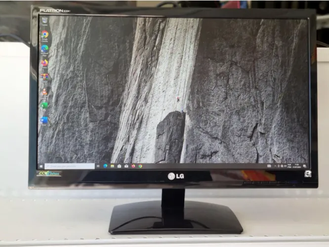 Monitor LG Flatron E2241 Full HD 1920x1080 22 Pol. Ótimo Estado Garantia e NF Eco Eletron 