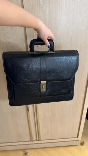 Pasta Executiva Cavezzale com Fechadura de Combinação