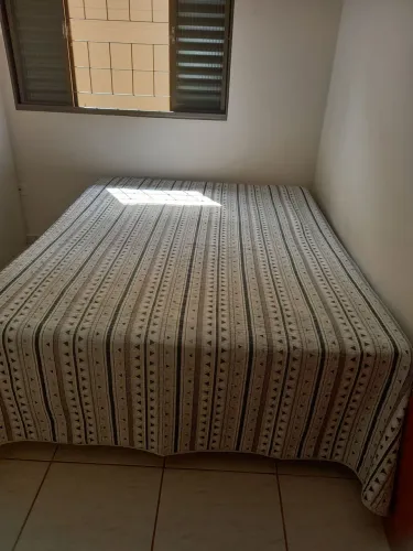 Cama Box Queen Premium com Colchão   