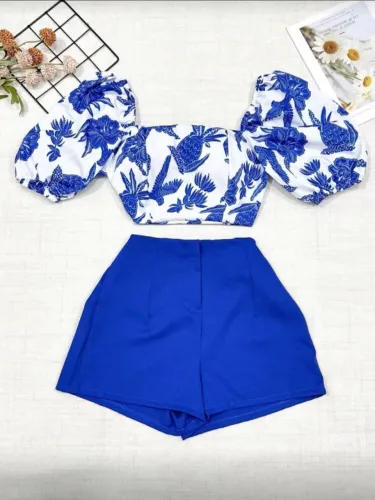 conjunto de short e cropped 