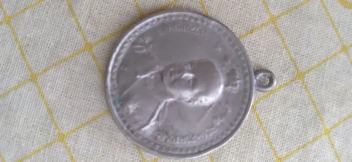 Medalha comemorativa antiga 