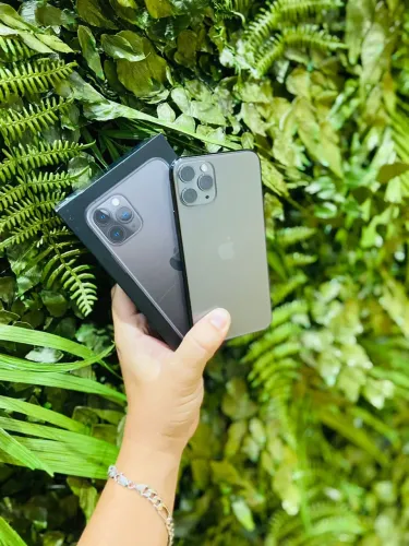 iPhone 11 Pro com garantia e preço baixo / adquira 