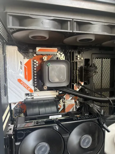 Kit 9800x3d/ 2x8gb ddr5 / b850m force