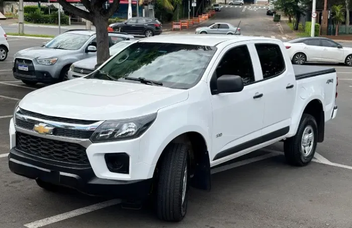 Chevrolet S10 Pick-up LS 2.8 TDI 4X4 CD Dies. Mec. 2023