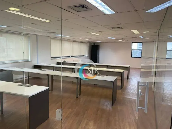 Conjunto, 300 m² - Brooklin - São Paulo/SP