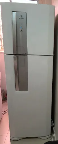 Geladeira-Electrolux Frost Free DF42