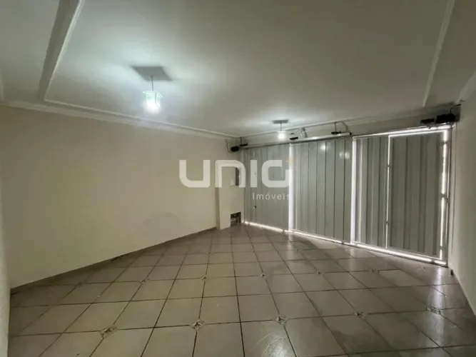 Sobrado com 3 quartos disponível para locação, localizado no bairro Piracicamirim, em Pira