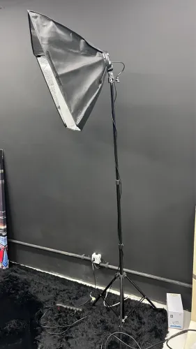 Kit 2 Softbox Soquete E 27 Quádruplo 50x70 Tripé 2m