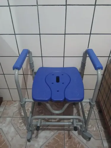 Cadeira de Banho 3 em 1
