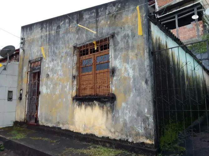Vendo casa na região do Engenho Velho de Brotas