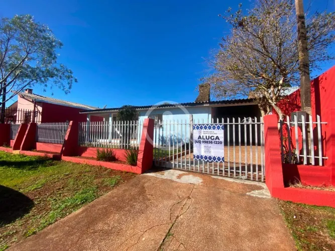 CASA TERREA NO FLORESTA