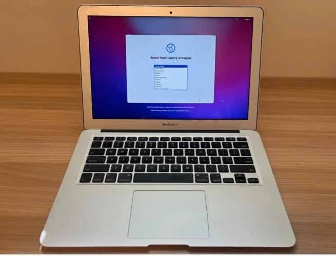 MacBook 8gb 2015 sistema Monterey