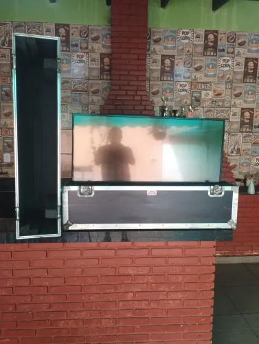 Vendo Caixa Case para Instrumentos ou Tv! Leia o Anúncio 