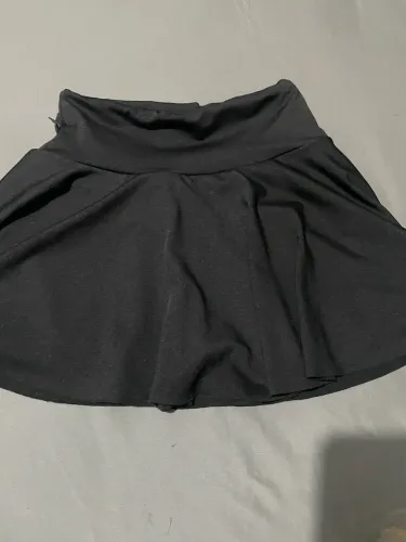 Short saia P