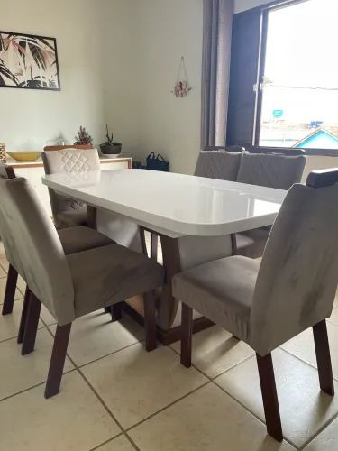 Mesa de Jantar 6 lugares 