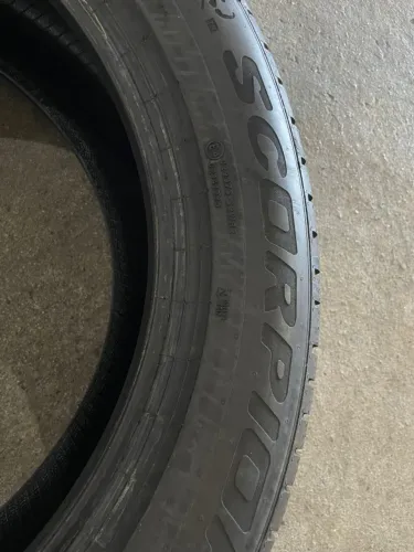 PNEU PARA SUA COMMANDER 235/55 R19