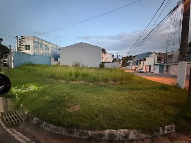 Terreno à venda, 299 m² por R$ 270.000,00 - Jardim Vitória - Macaé/RJ