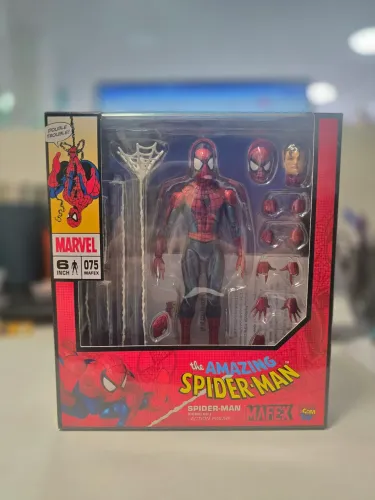 Spider Man Mafex 075 LACRADO