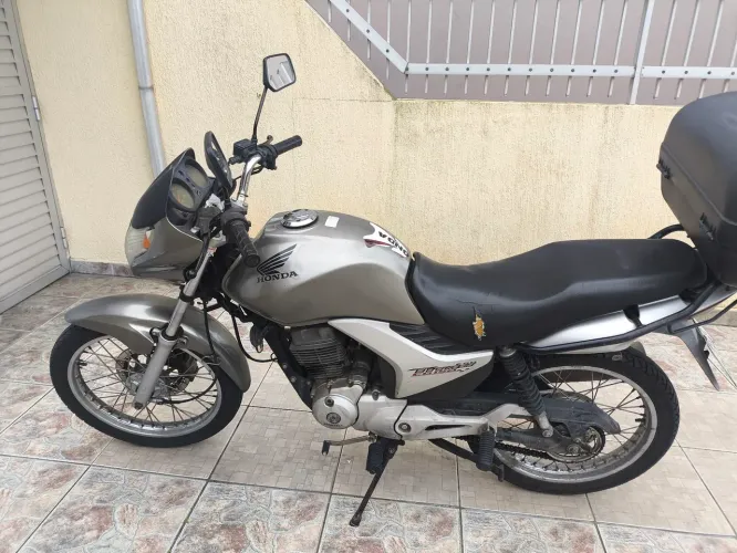 Vendo moto cg 150 
