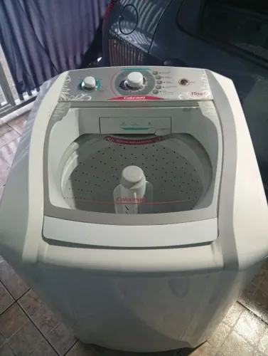 Máquina de lavar roupas Colormaq 15 kg