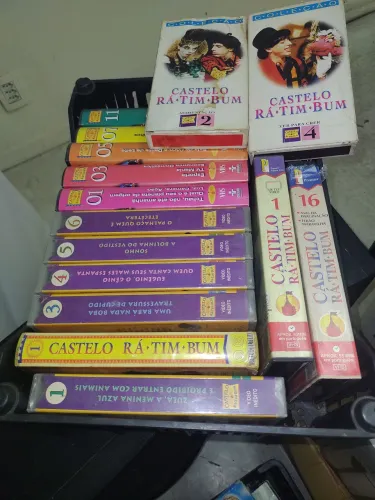 Castelo Rá Tim Bum Fitas em VHS, de vídeo, tema Infantil, várias, originais.
