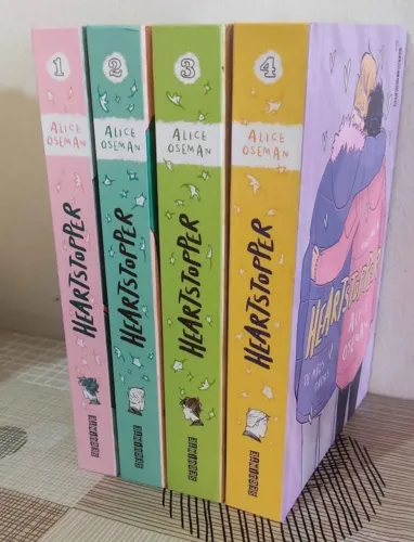 HQ Heartstopper Capa Dura
