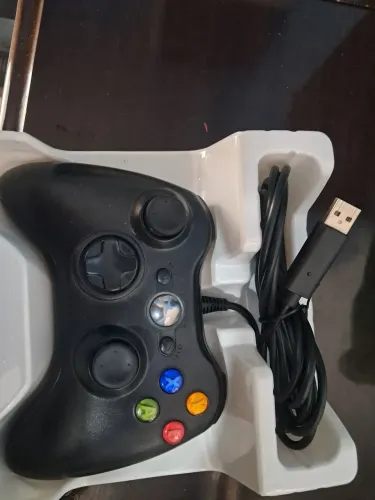 Controle para Xbox 360 com fio