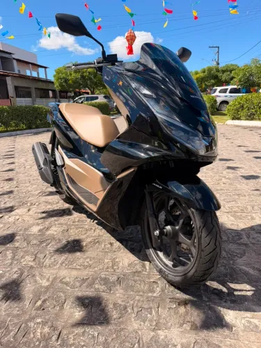 HONDA PCX 160 DLX 26/26 * Apenas 780 km