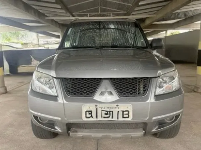Mitsubishi Pajero TR4 2.0 Flex 16V 4X2 Mec. 2013