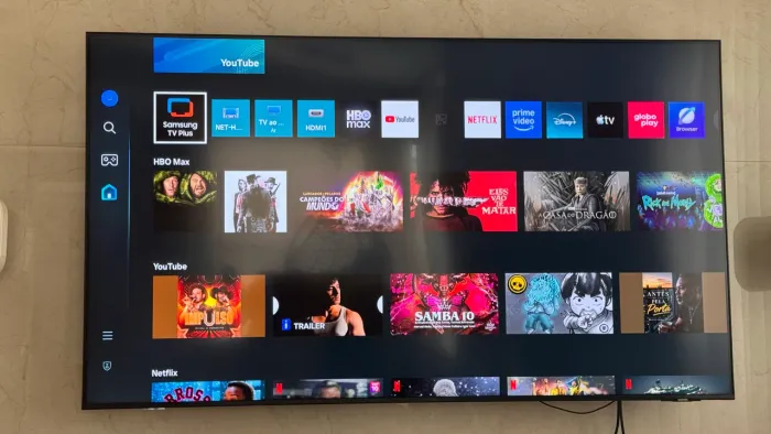 Vendo Tv SAMSUNG 65 Polegadas em estado de novo
