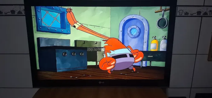 Tv LG 42 polegadas com conversor digital integrado e controle remoto ( nao é smart !!!!)!