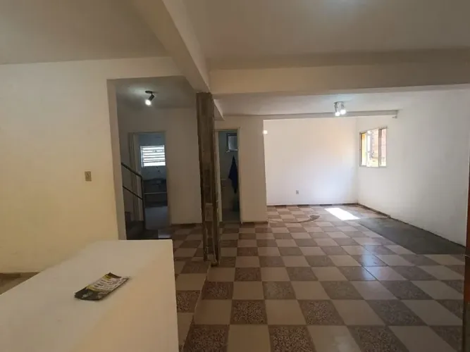 Casa com 2 Quarto(s) e 3 banheiro(s) para Alugar, 80 m² por R$ 2390 / Mês