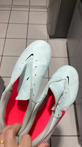 Tênis Nike Futsal