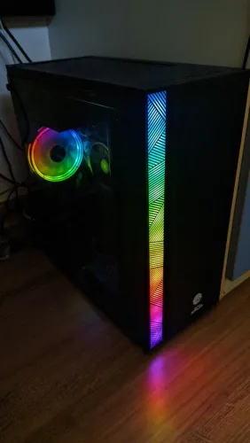 PC Gamer Ryzen 5 5600GT, 16GB RAM, B550 Aorus, RGB Roda Fortnite CS2 FC26