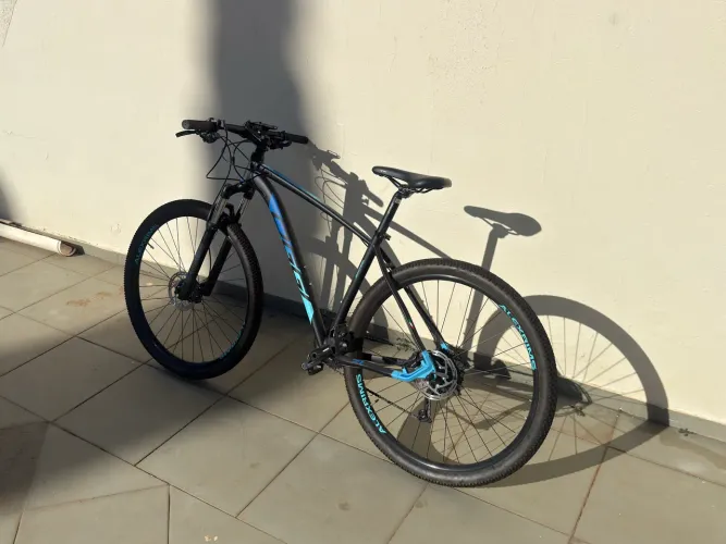 Bike Oggi 7.1 - Aro 29 - Estado de NOVA