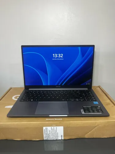 Samsung Galaxy Book4 i3 - Impecável + Caixa Original